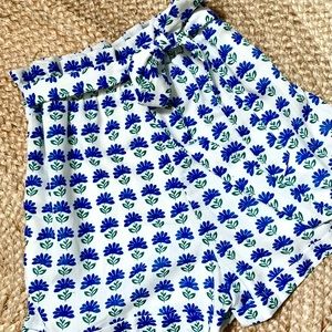 Flower Patterned Shorts, Size M